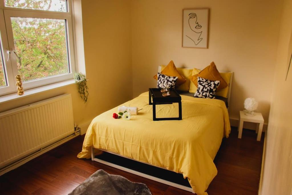 Little Venice, Paddington, Sunshine-home! Apartamento Londres